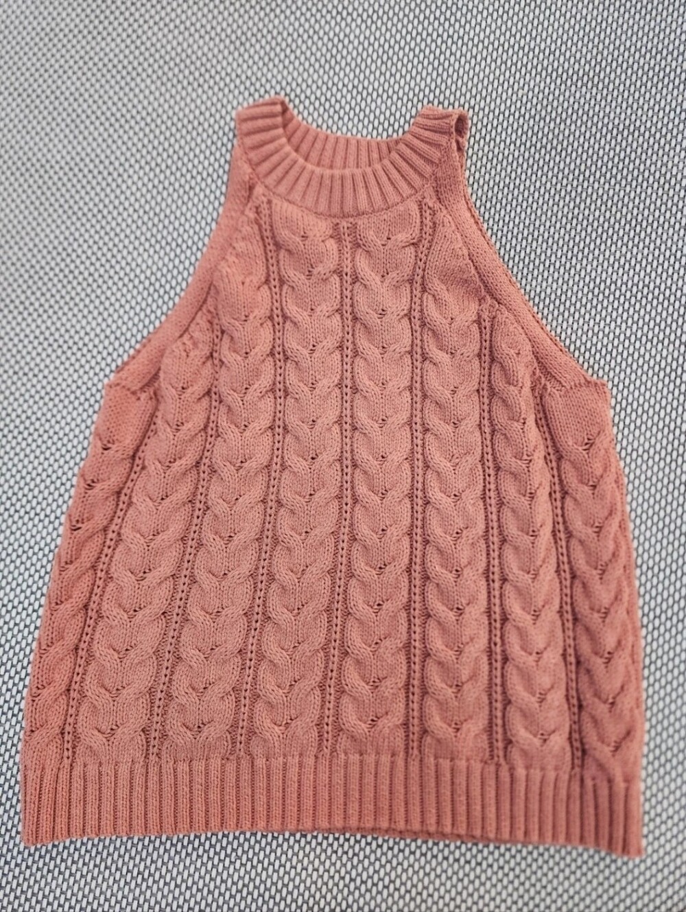 A NEW DAY HALTER CABLEKNIT SWEATER TANK SZ XL